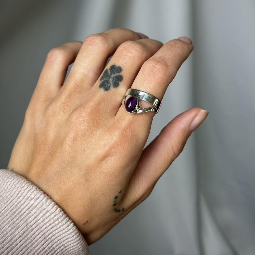 Sterling Silver Amethyst Ring