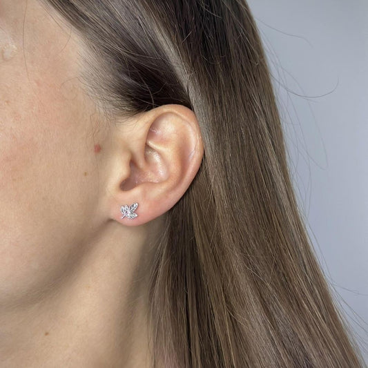 Pendientes de hoja de plata de ley