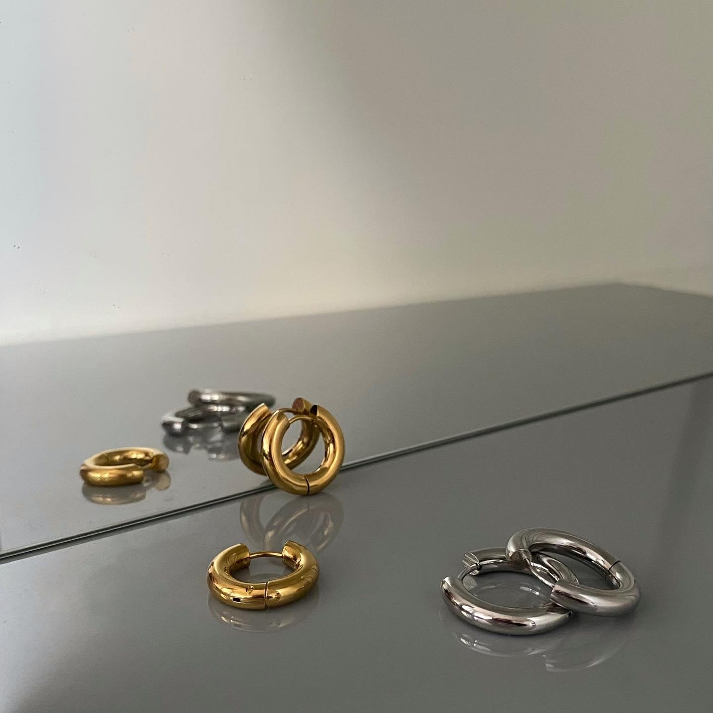 Aros gruesos de acero inoxidable