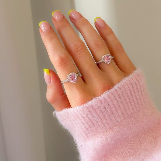 Anillo de Plata de Ley con Corazón de Circonita Cúbica