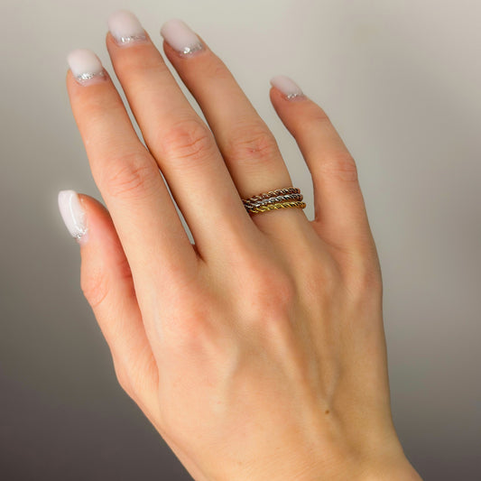 Anillo trenzado de acero inoxidable