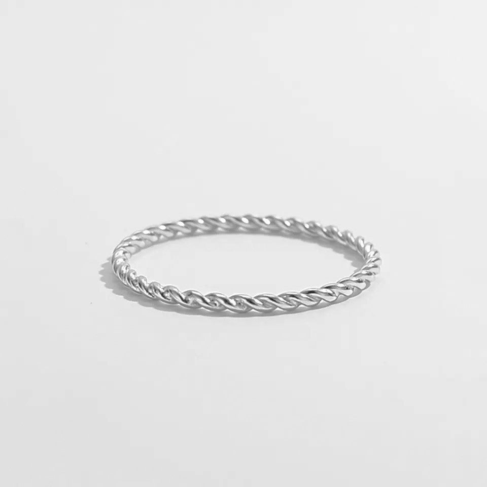 Sterling Silver Twisted Band Ring