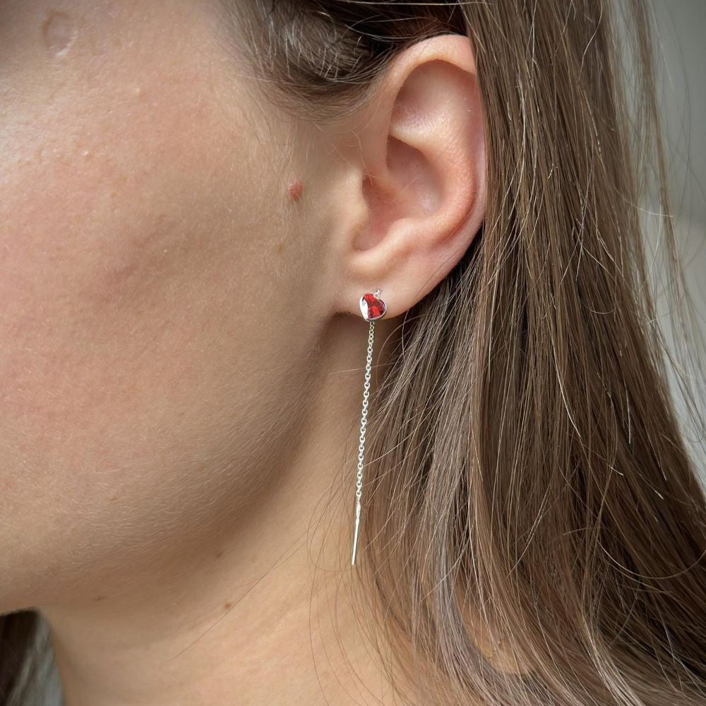 Pendientes de cadena con forma de corazón de plata de ley