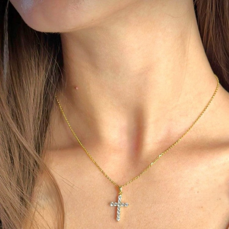 Maria – Sterling Silver Cross Necklace with Cubic Zirconia