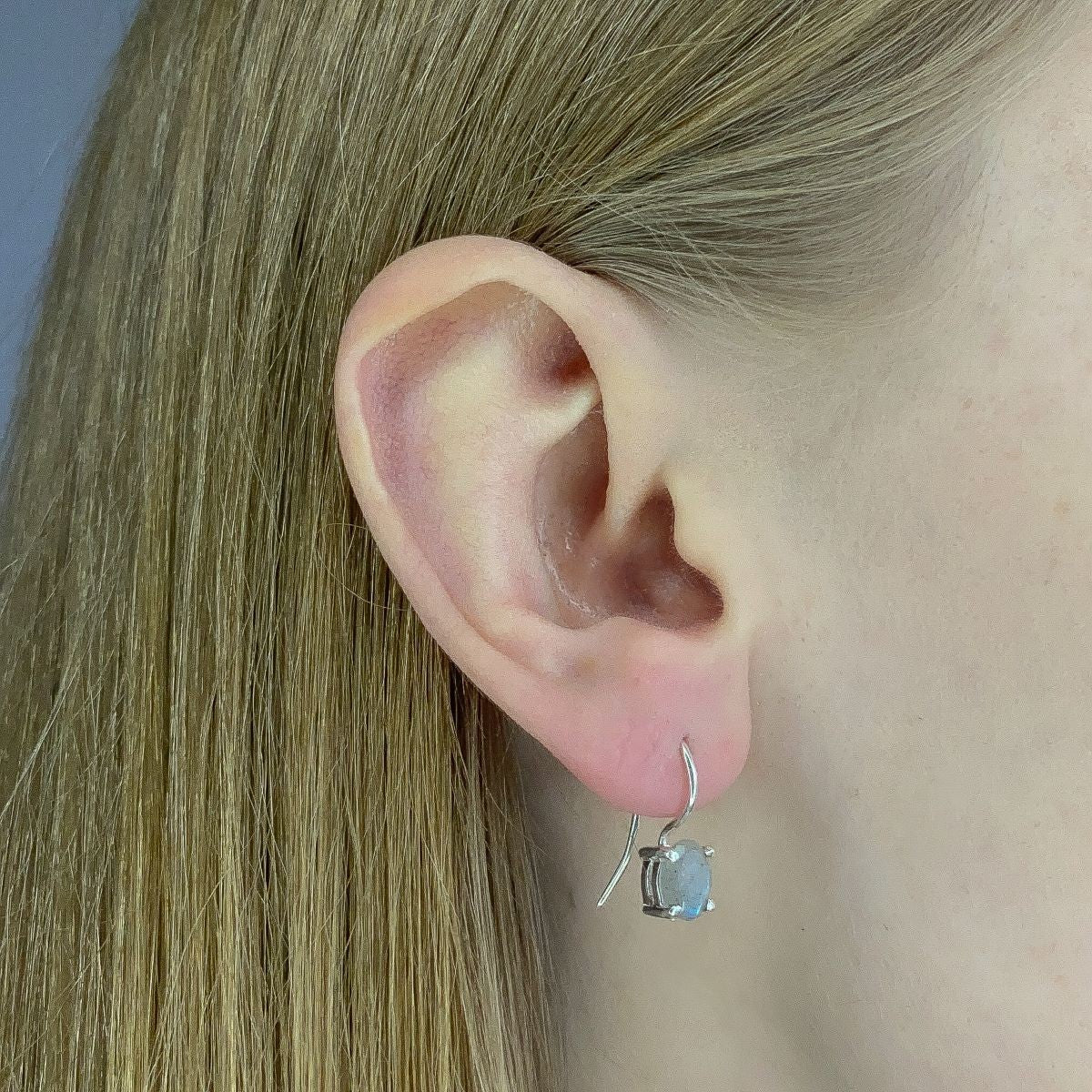 Pendientes de labradorita en plata de ley