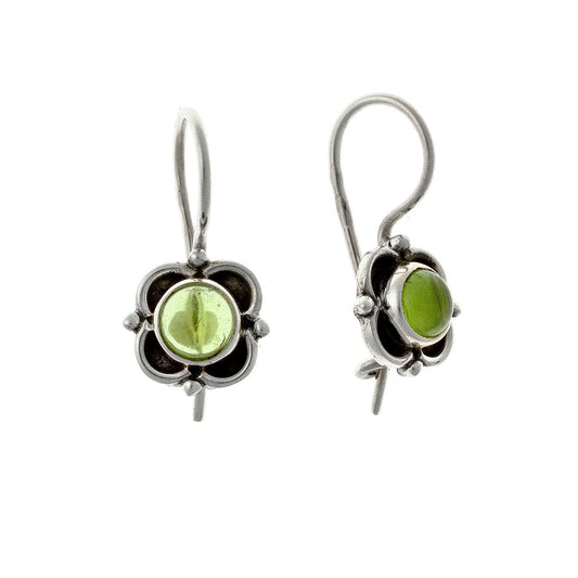 Pendientes de peridoto en plata de ley