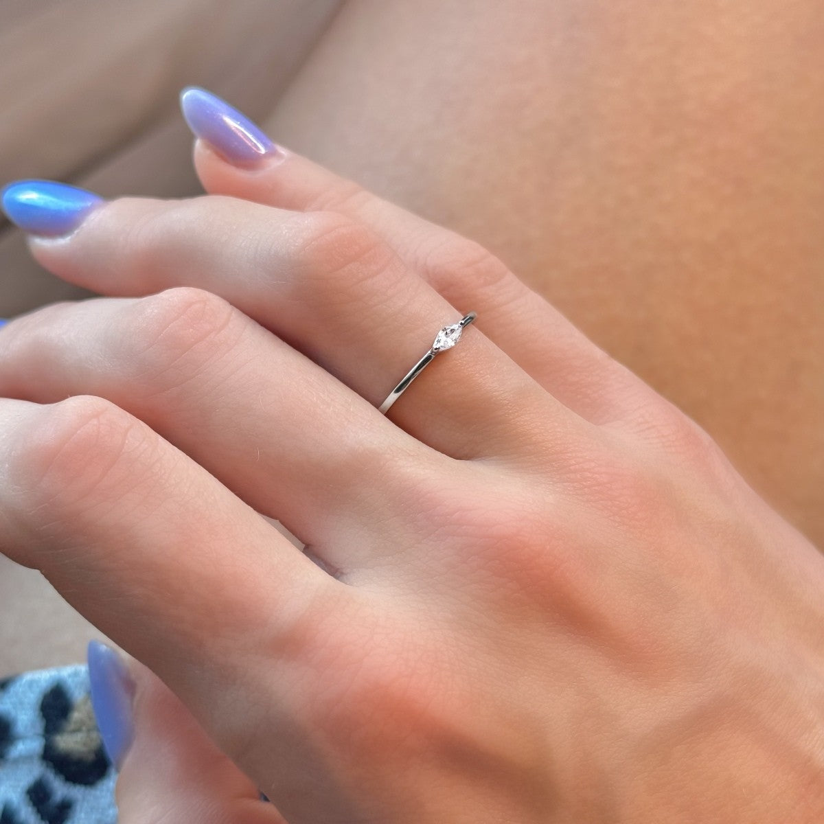 Anillo de plata de ley con circonita cúbica