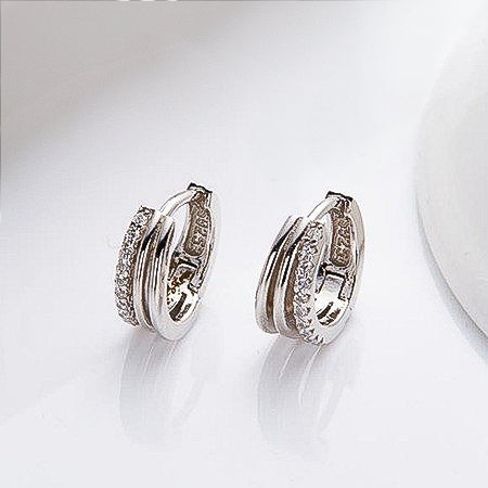 Yuna Silver hoops
