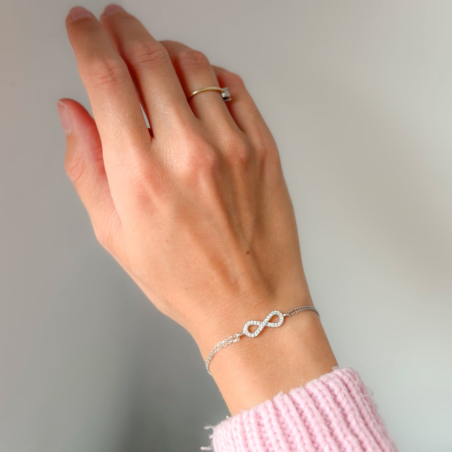 Pulsera de plata de ley con símbolo de infinito