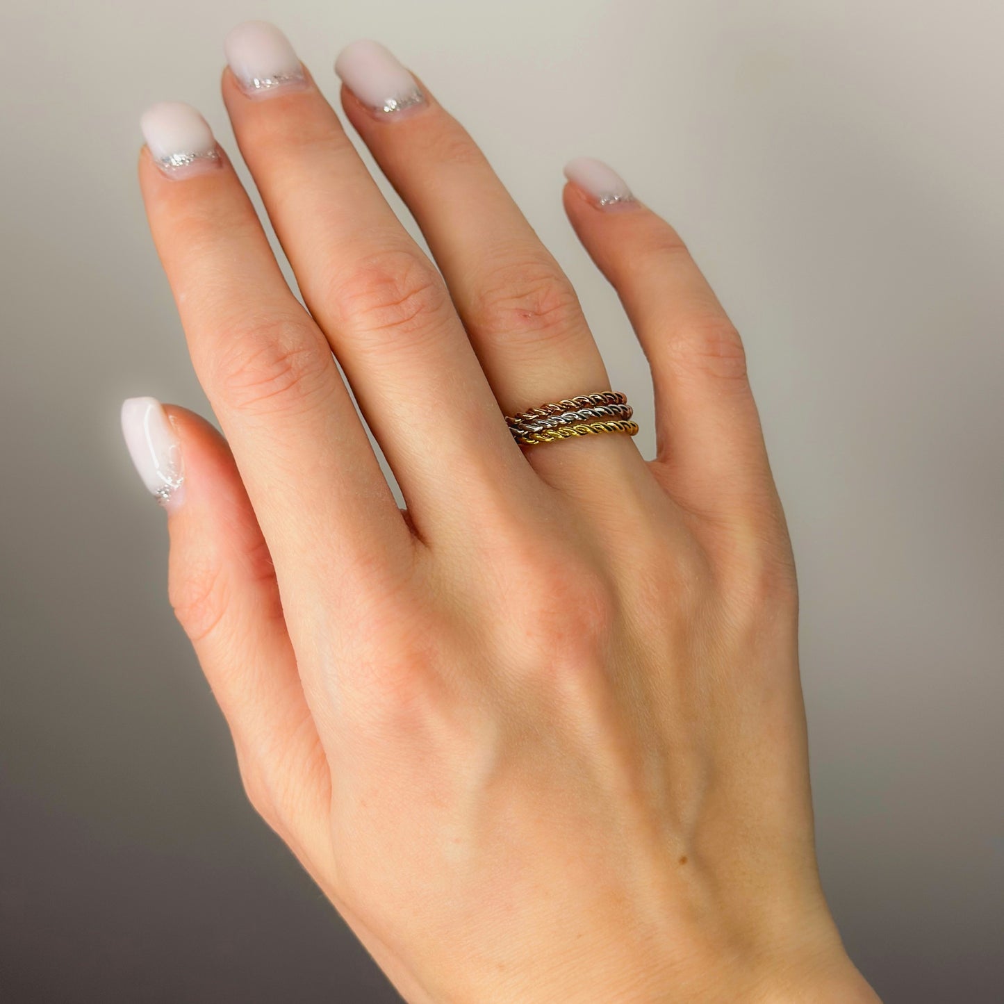 Anillo trenzado de acero inoxidable