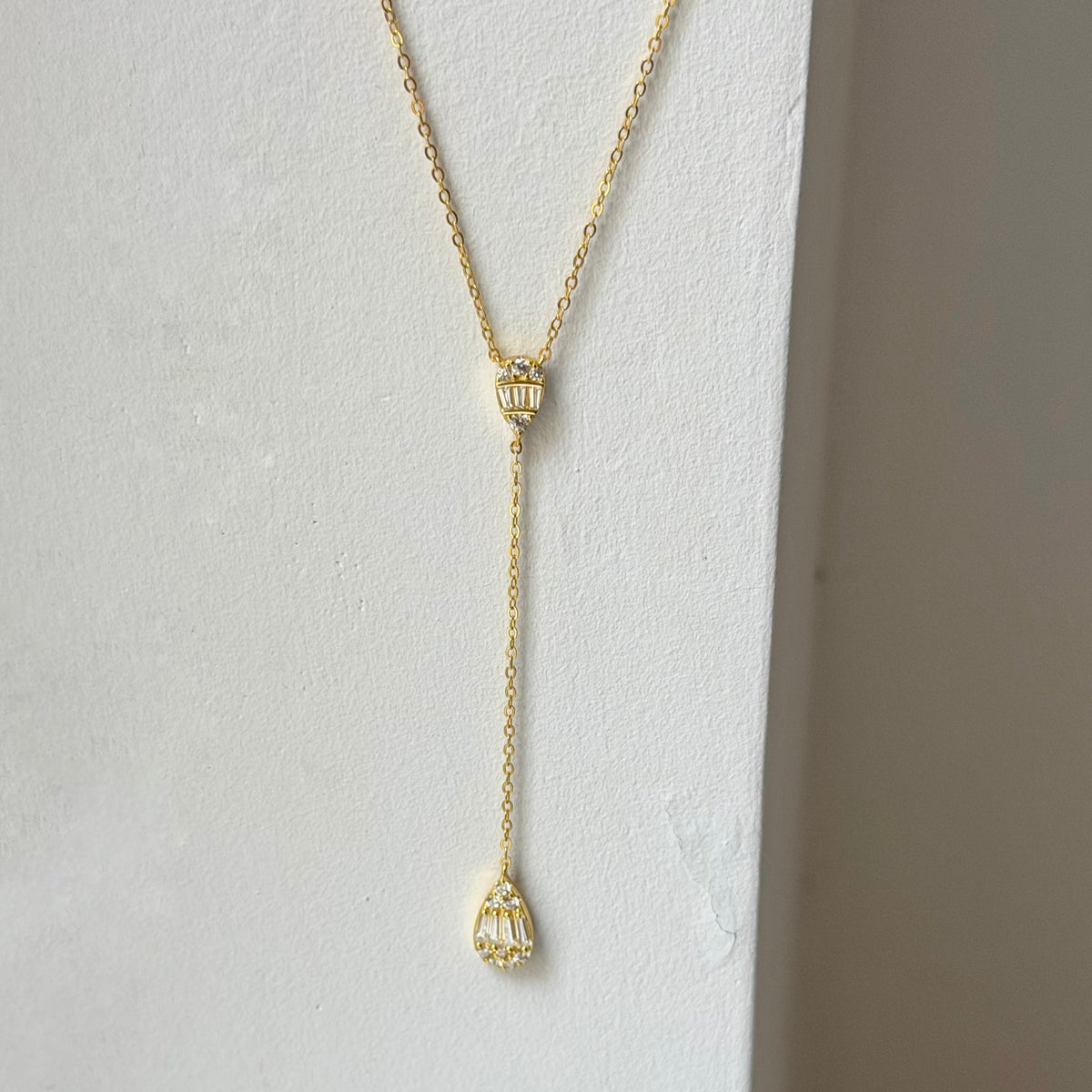 Sterling Silver Elara Necklace